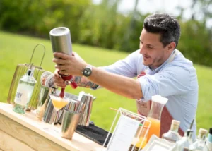 Cocktail Time by Gerard Ruiz