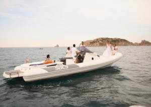 Bràvola Boutique Charter